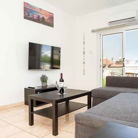 איה נאפה Mynapa Apartments מראה חיצוני תמונה