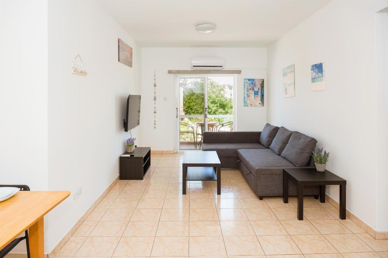 איה נאפה Mynapa Apartments מראה חיצוני תמונה