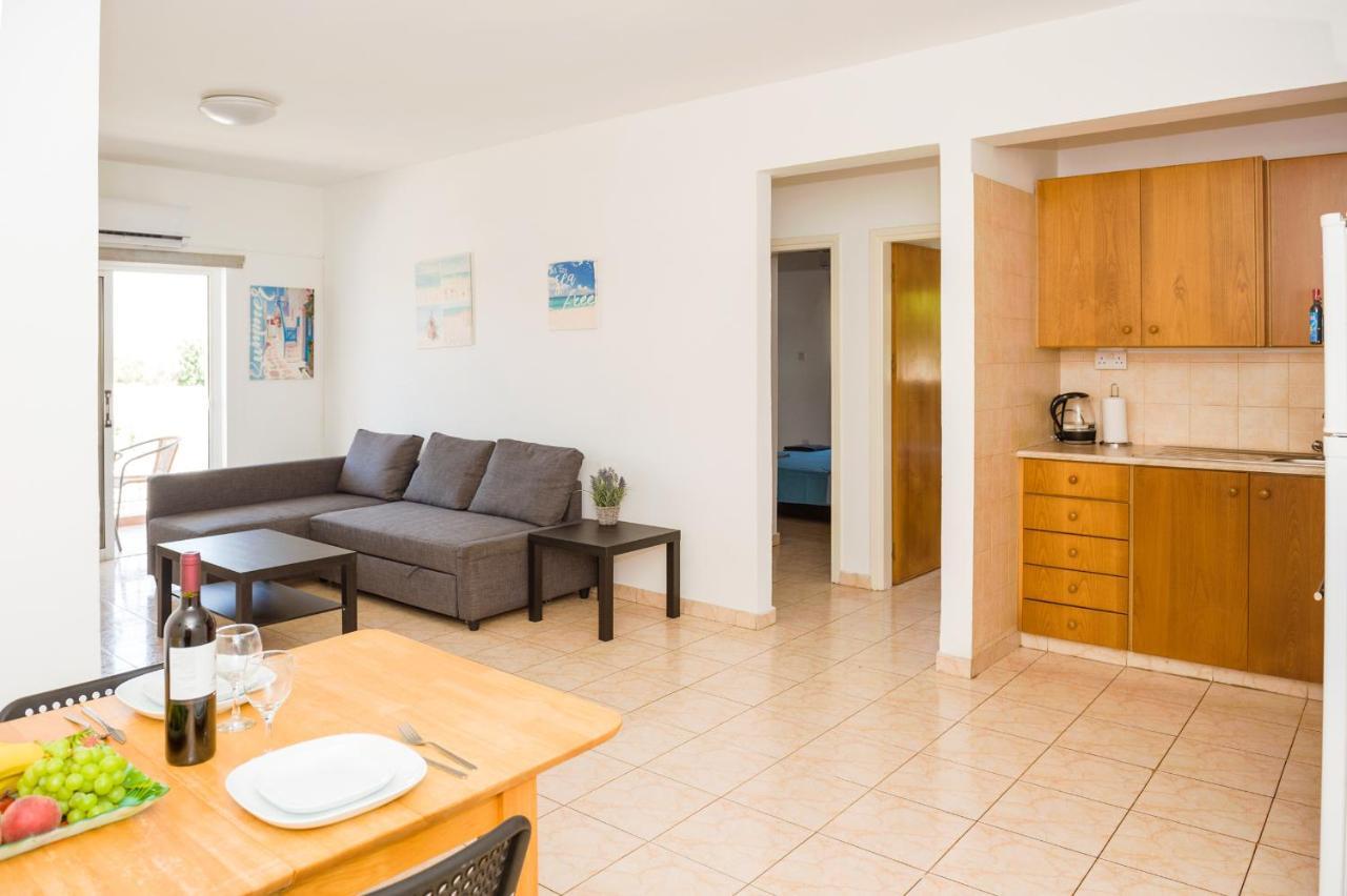 איה נאפה Mynapa Apartments מראה חיצוני תמונה
