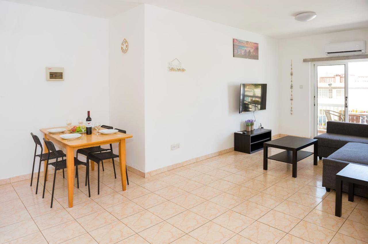 איה נאפה Mynapa Apartments מראה חיצוני תמונה