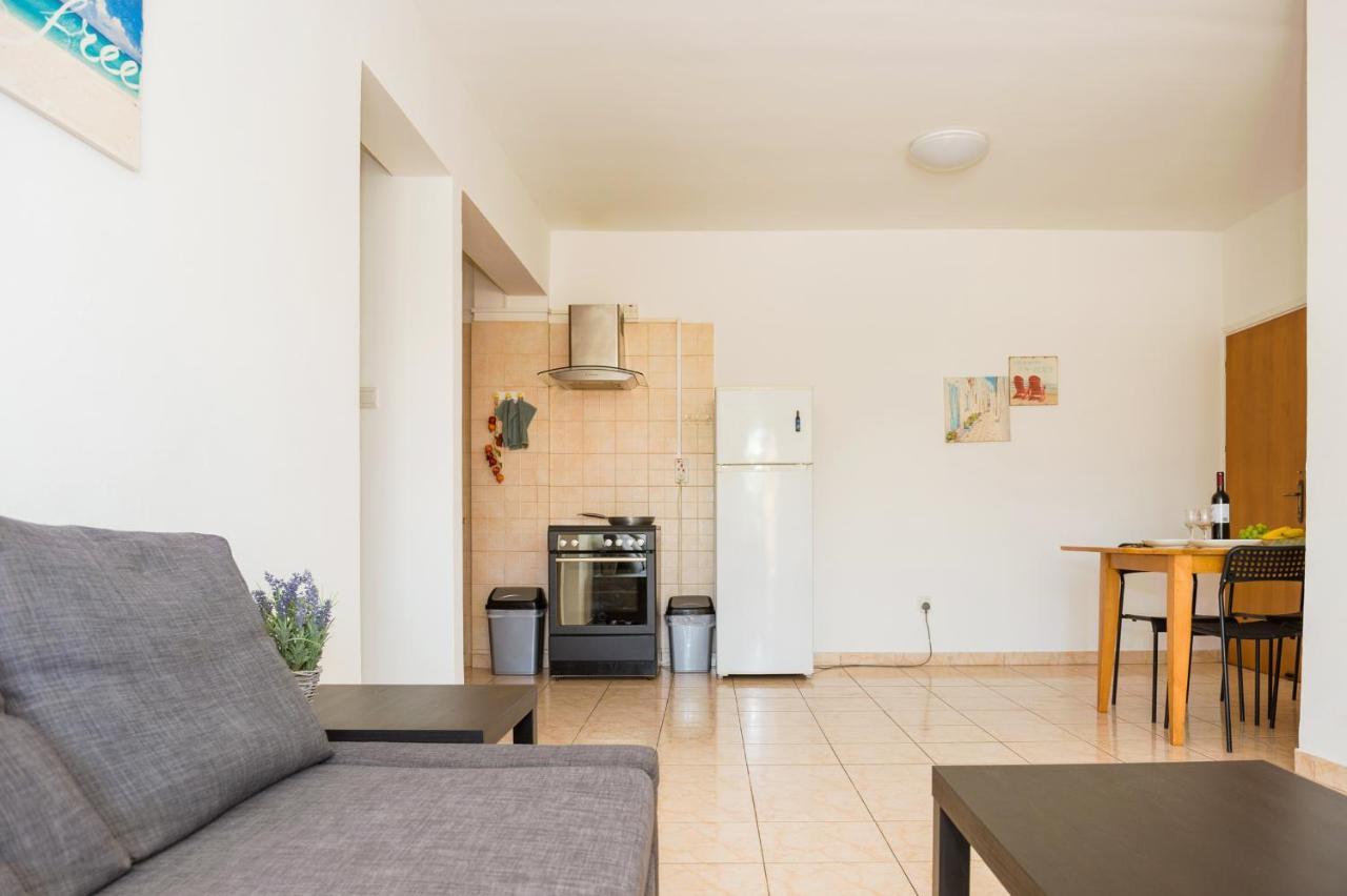 איה נאפה Mynapa Apartments מראה חיצוני תמונה
