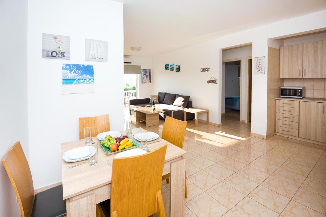 איה נאפה Mynapa Apartments מראה חיצוני תמונה