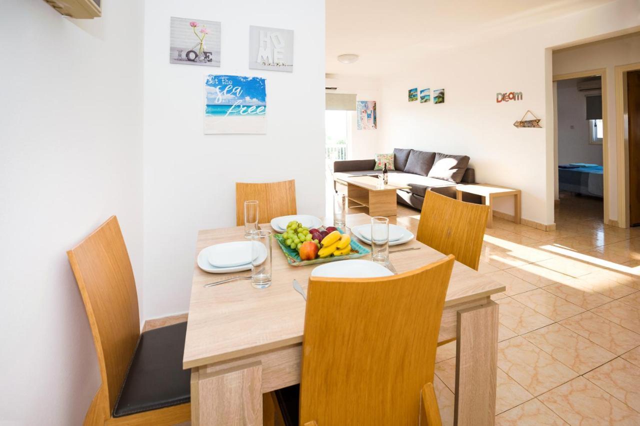 איה נאפה Mynapa Apartments מראה חיצוני תמונה